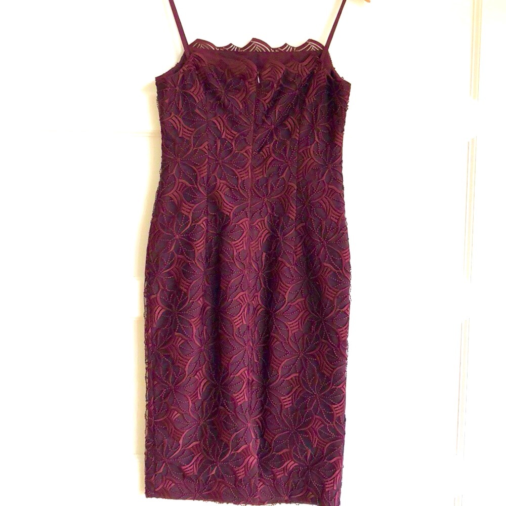 NWT Black Halo Burgundy Sora Lace Sheath Dress | Size 4 - Picture 6 of 8